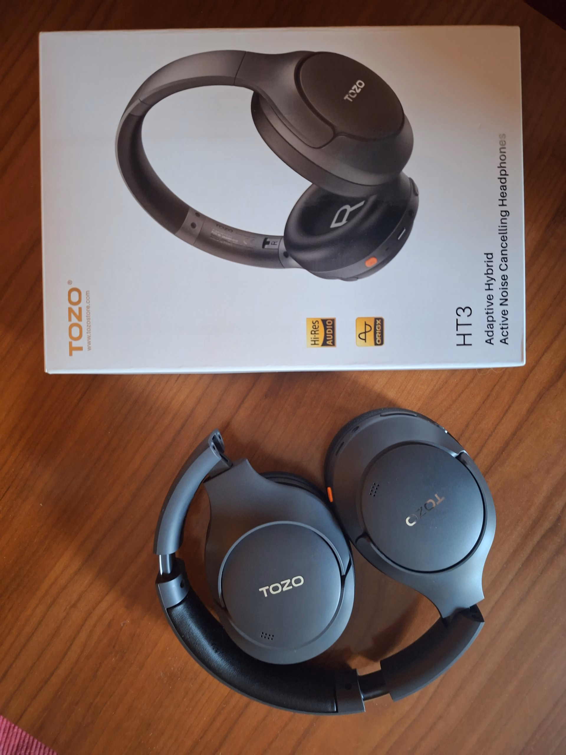 TOZO HT3