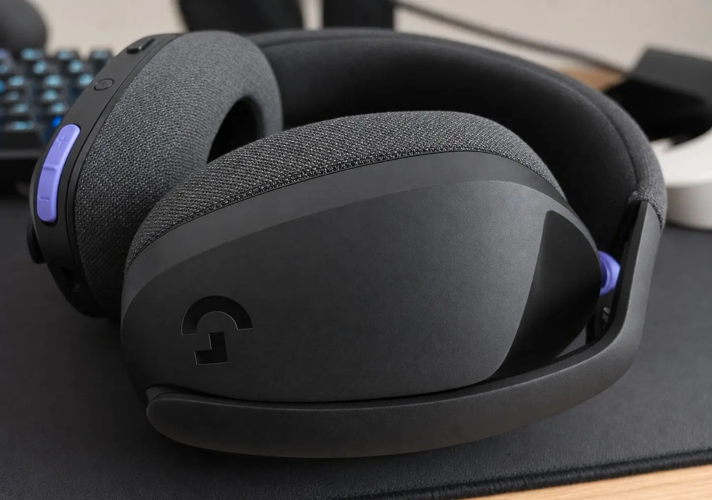 Logitech